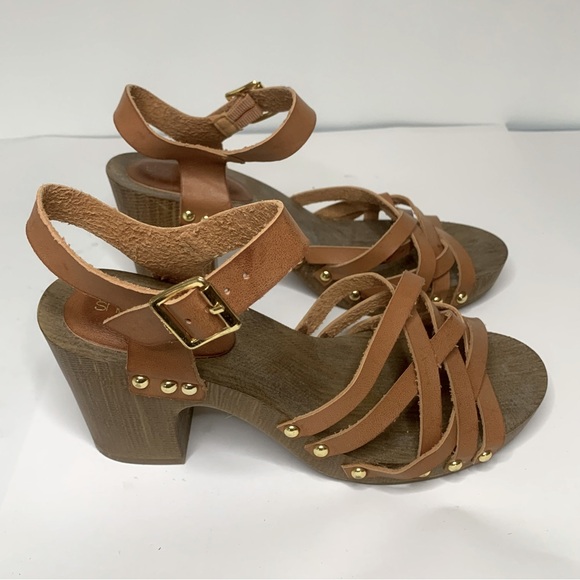 Shoe dazzle sandals size 8 - Picture 1 of 7